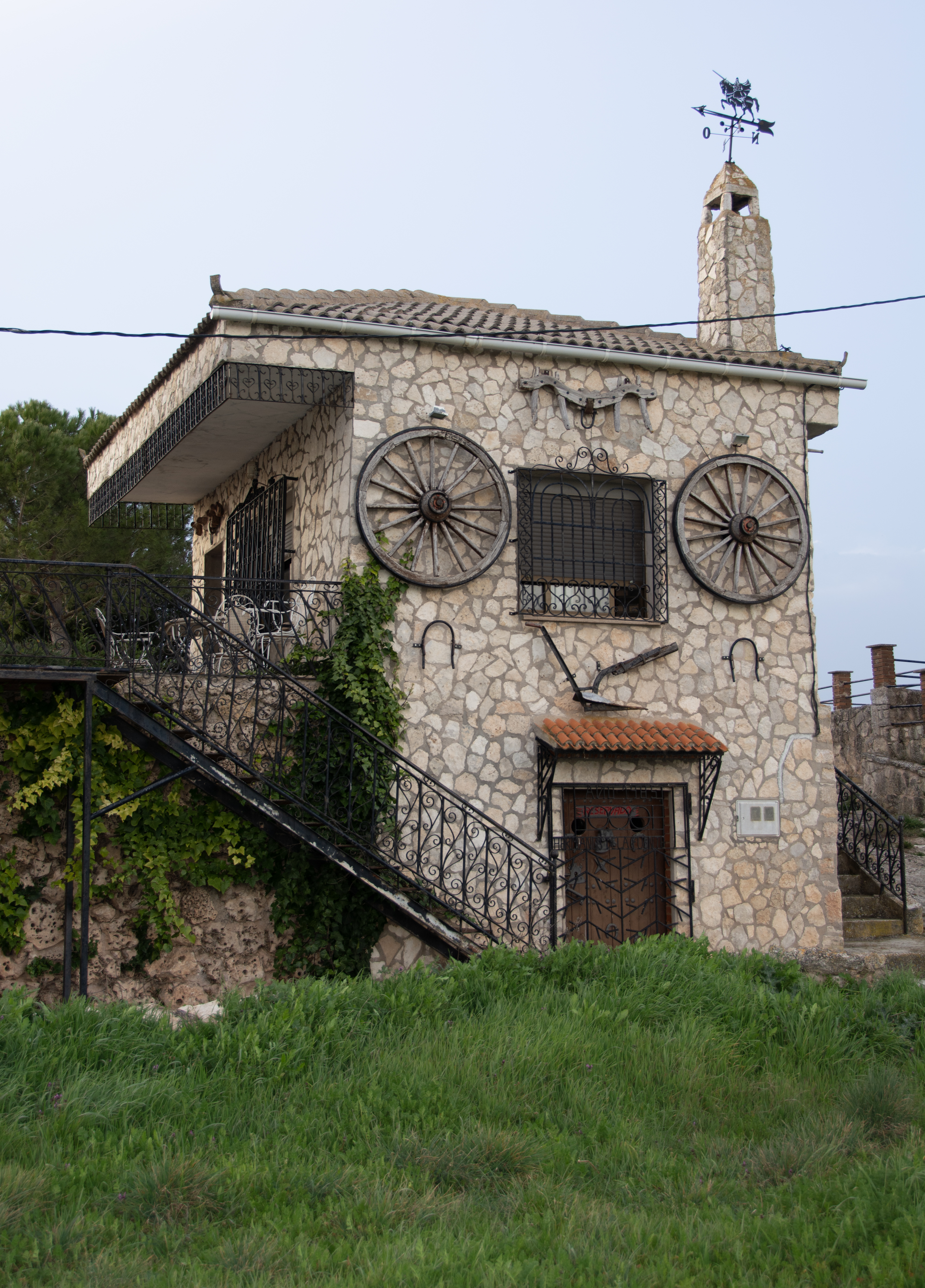 Merendero sobre Bodega
